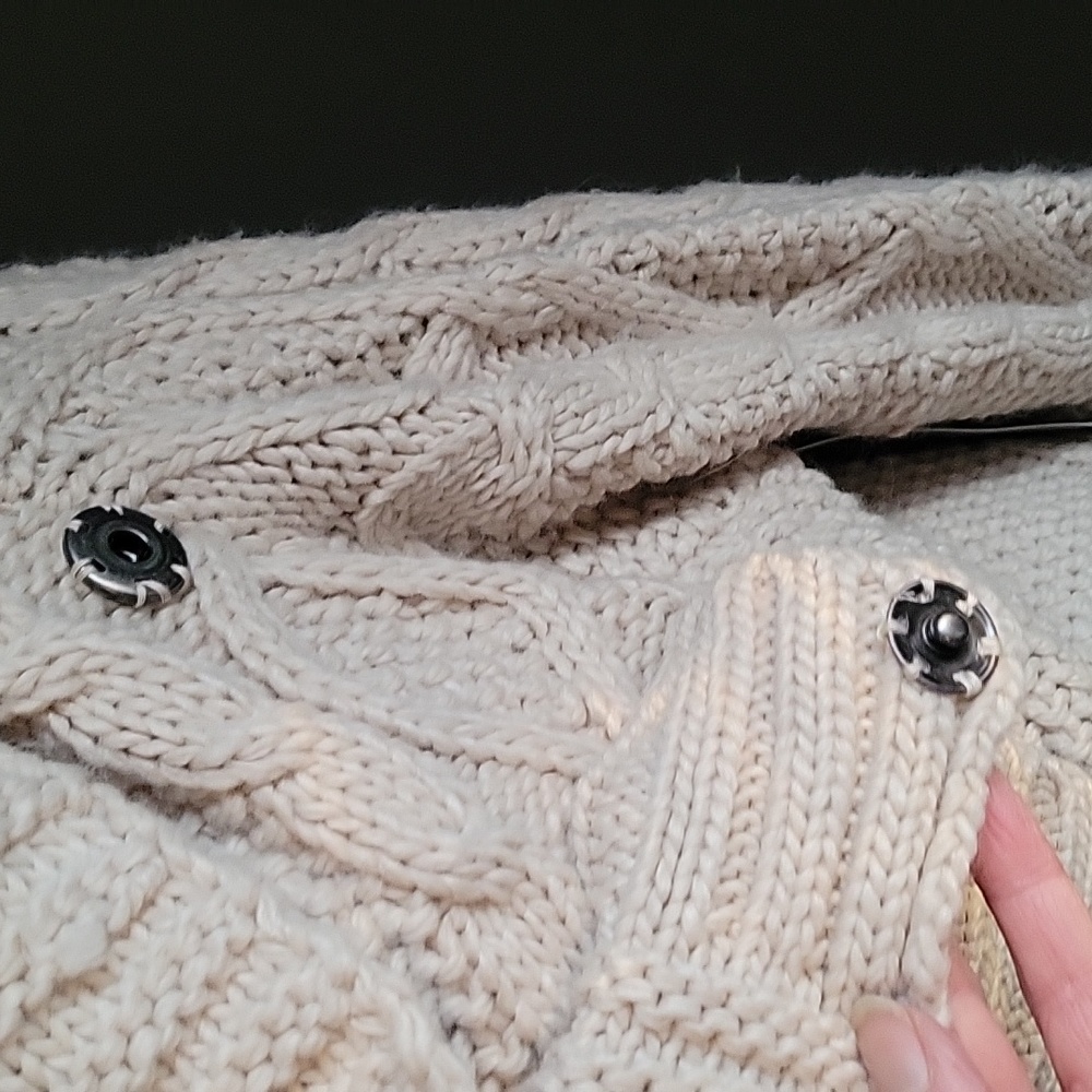 NWT Ruff Hewn Sweater size Small - Picture 4 of 9